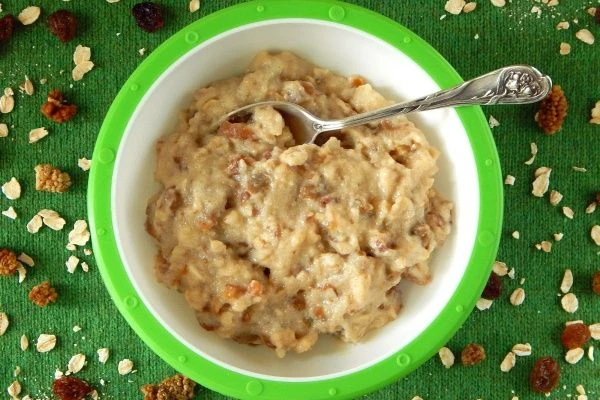 Porridge with oatmeal and semolina